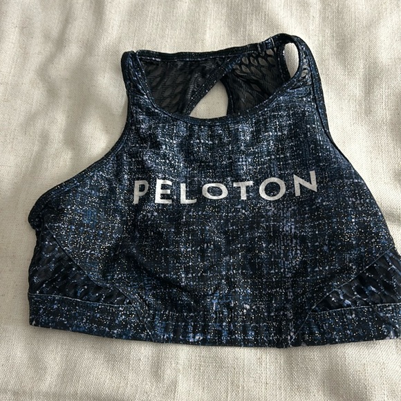 Peloton Sports Bra - Picture 1 of 9